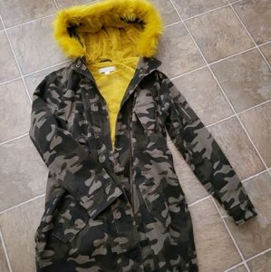 New York & Company Camo Parka Jacket/Coat, M
